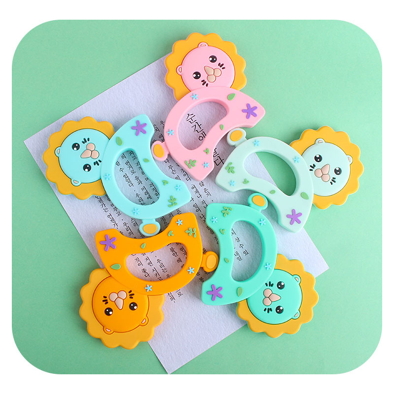 Bebé teether juguetes teether palo clásico coche de silicona chupete cadena anti-gota de la cadena de venta caliente teether traje