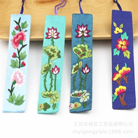 香包/香囊;布艺绣品;胸针