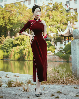 Chinese Dress cheongsam for womenCashmere single layer long cheongsam