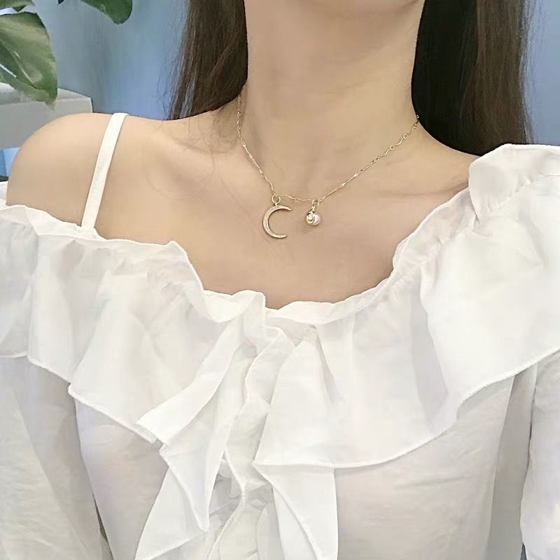 Crescent Moon Necklace 2