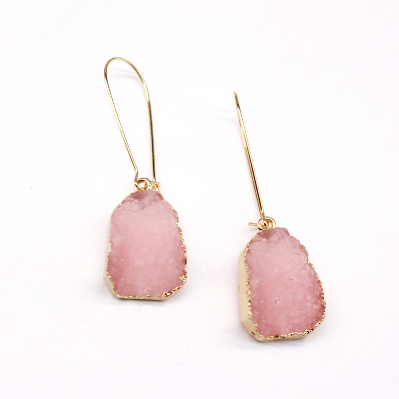 Boucles D&#39;oreilles En Pierre Naturelle Pour Femmes En Gros Boucles D&#39;oreilles En Cristal Imitation Boucles D&#39;oreilles En Pierre Naturelle Boucles D&#39;oreilles Trapézoïdes Irrégulières Yiwu display picture 3