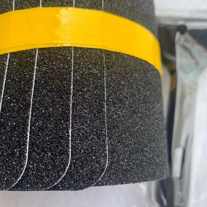 精钢砂防滑片材