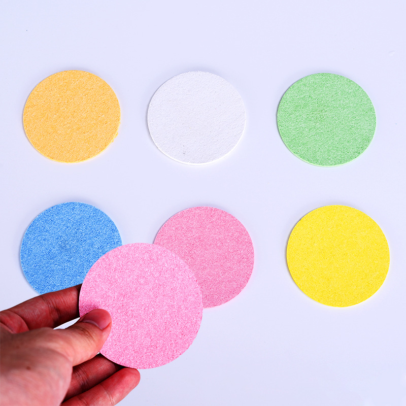 黄色纤维吸水膨胀沐浴木浆棉 压缩圆形木浆海绵 木桨清洁海绵