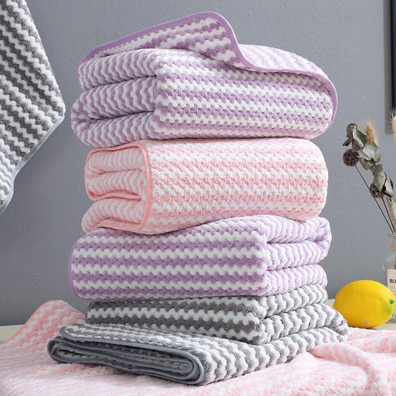 2022 new high density warp knitting pineapple coral fleece towel beach towel soft skin absorbent fast lint