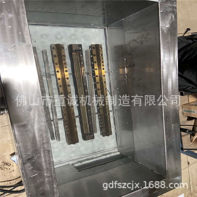 17886a63c1c8a5f48a5e2a8f656db9