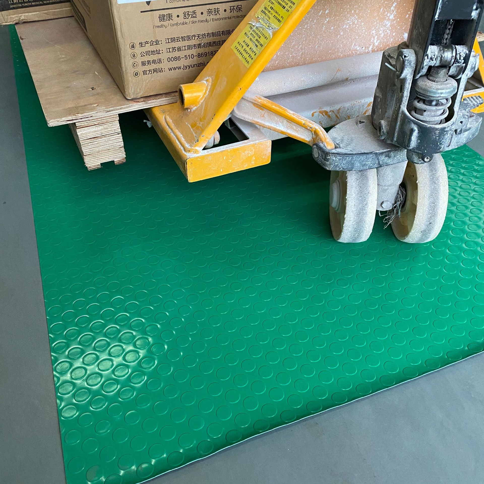 PVC加厚防滑地板革地胶耐磨地垫地毯车间走廊楼梯塑料地板橡胶垫