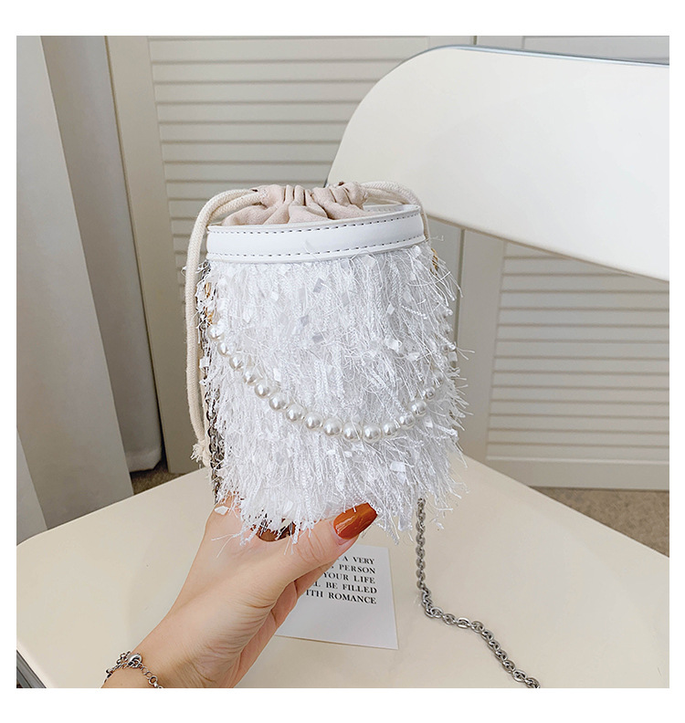 Fringed  Popular New Trendy Fashion Pearl Chain Messenger Bag display picture 74