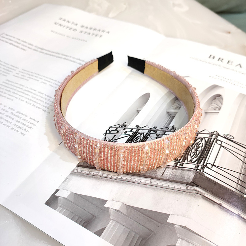 Korean Fashion Wide-brimmed Hand-woven Crystal Hair Band High-end Luxury Fashion Hairpin Boutique Pressure Headband Female Hair Accessories Wholesale Nihaojewelry display picture 9