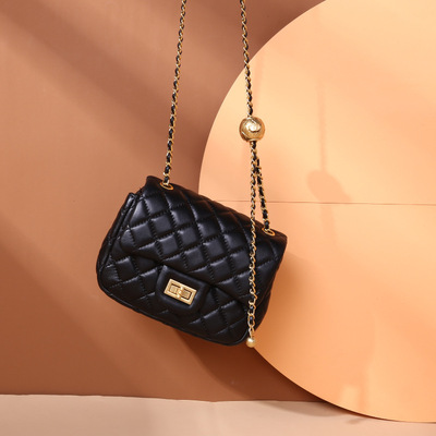 Little Golden Ball Bag 2022 new pattern fashion capacity Inclined shoulder bag genuine leather Small fragrant wind Quilted Chain bag Female bag sk