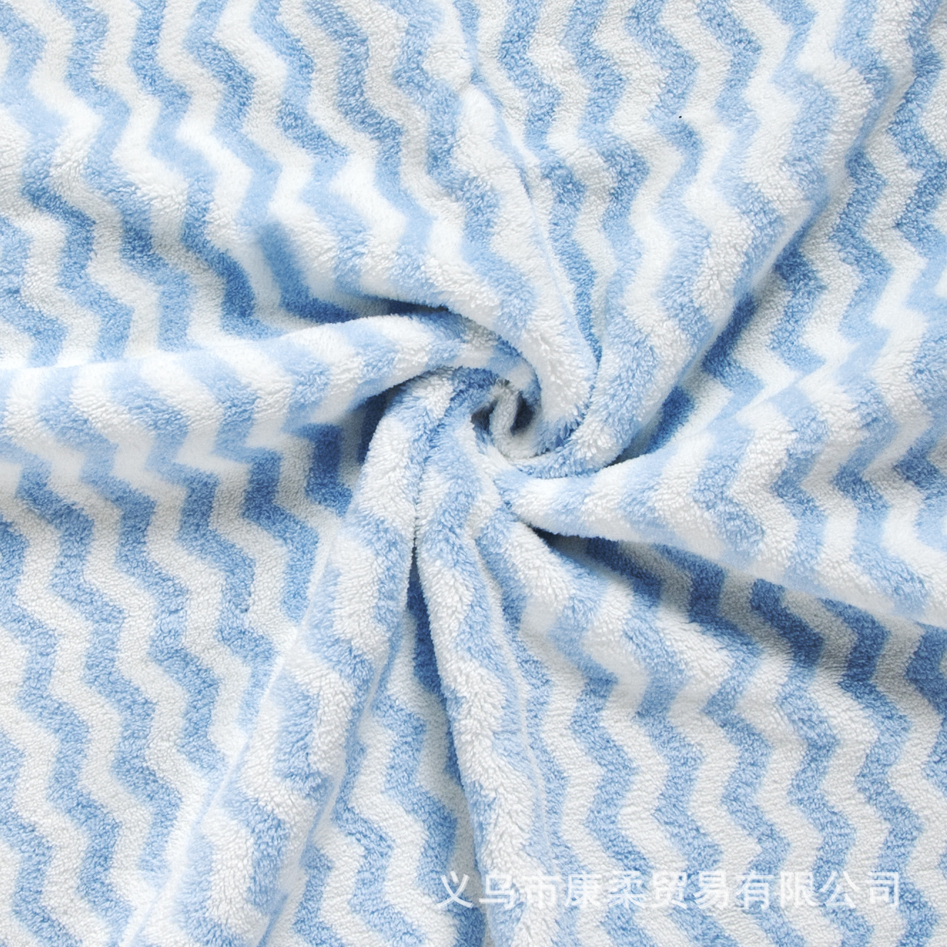 珊瑚绒水纹浴巾