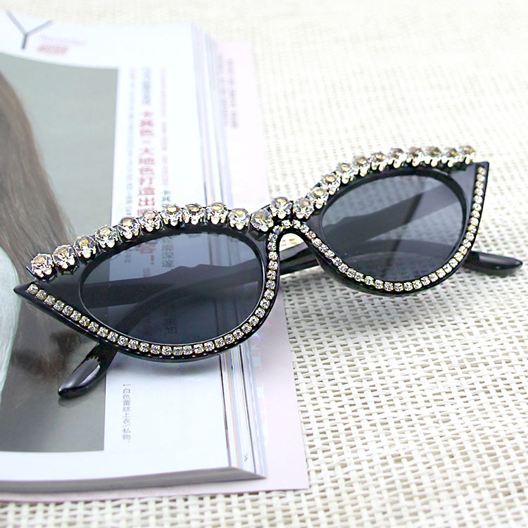 2021 new pattern Europe and America lady Sunglasses fashion cat eye Diamond Trend Sunglasses Manufactor Direct selling Dance party