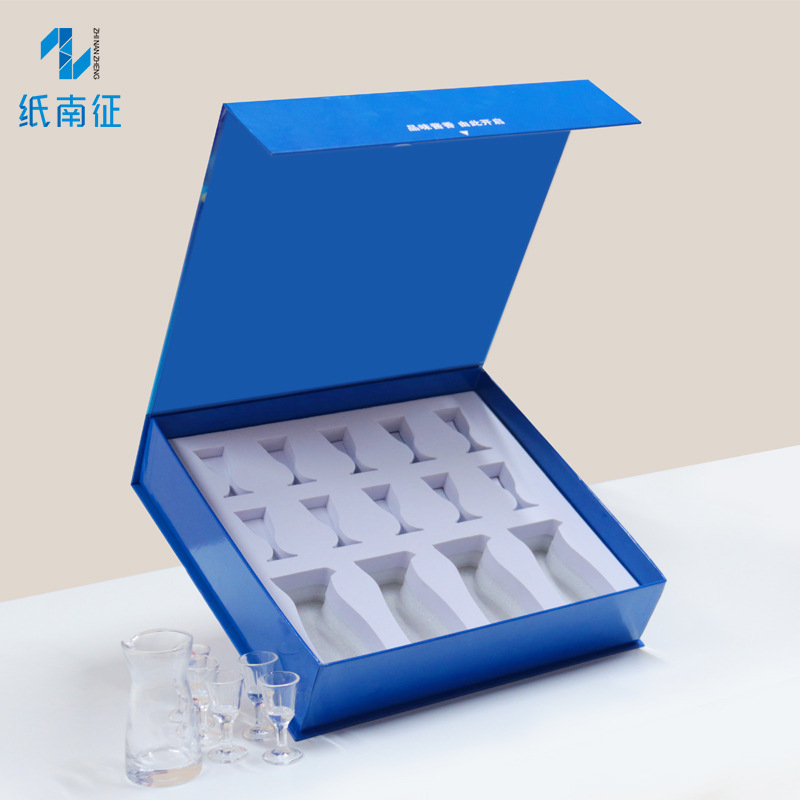 水晶禮品金箔茅台迷妳小酒盅禮盒分酒器玻璃白酒杯套裝定做包裝盒