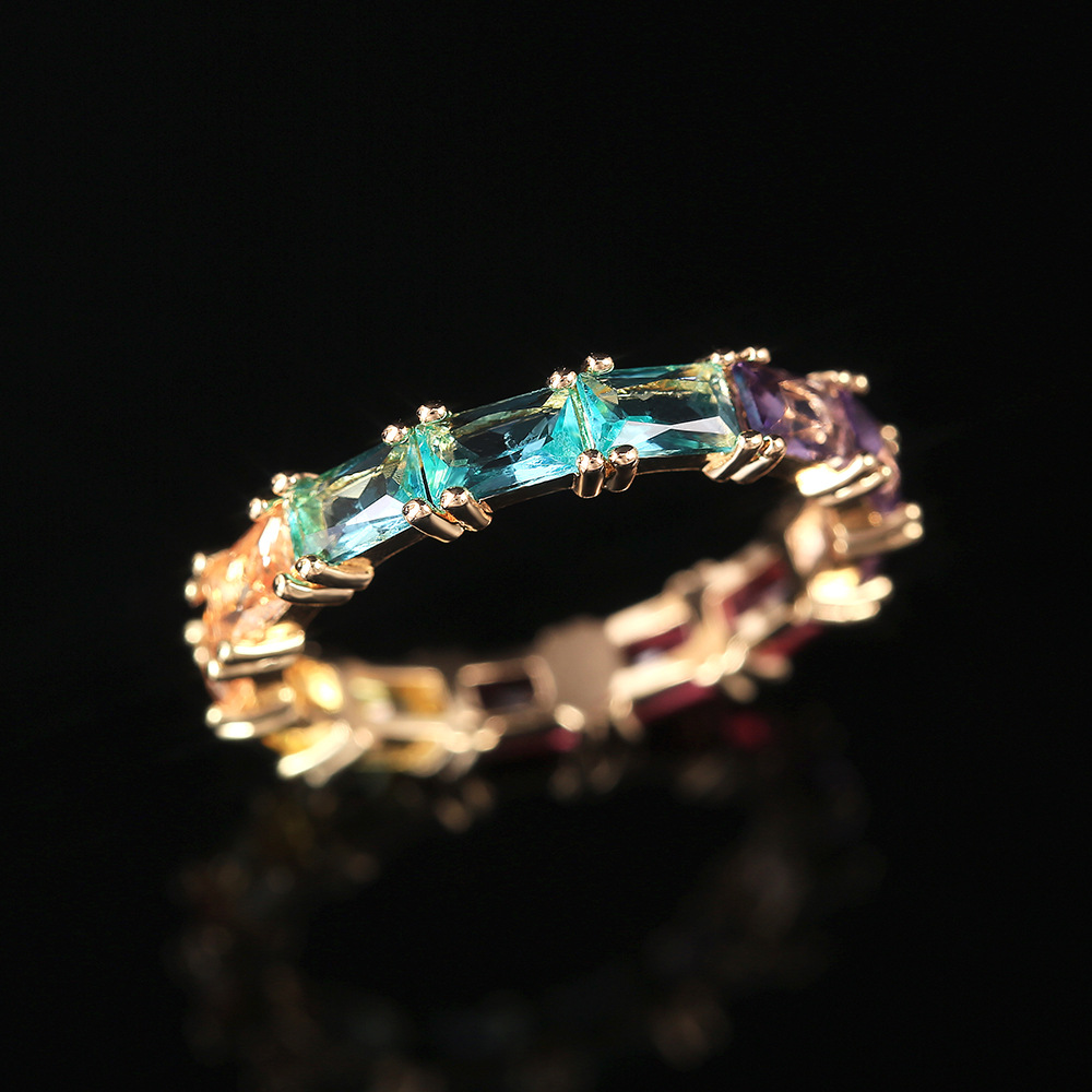 Exquisite Fashion Iridescent Zircon Ladies Copper Fine Rings Wholesale display picture 9