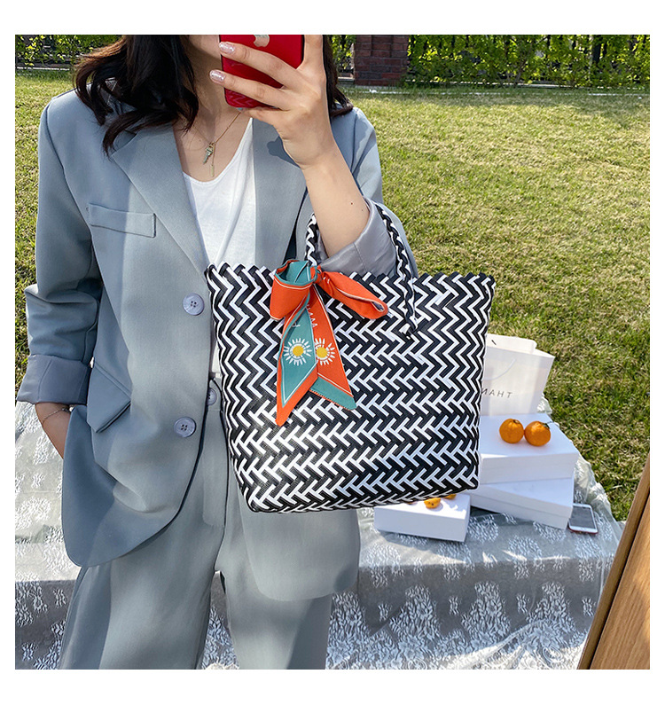 Nueva bolsa tejida de moda bolsa de compras bolsa bolsa femenina cesta de verduras bolso simple bolsa de paja hecha a mano de gran capacidadpicture11