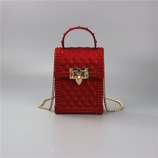 Небольшая сумка, цепь, сумка на одно плечо, коллекция 2021, в стиле Шанель, на цепочке, в корейском стиле