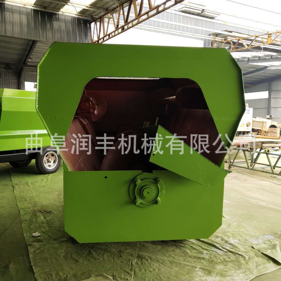 六盘水单人操作搅拌机 容量大牧场搅拌机