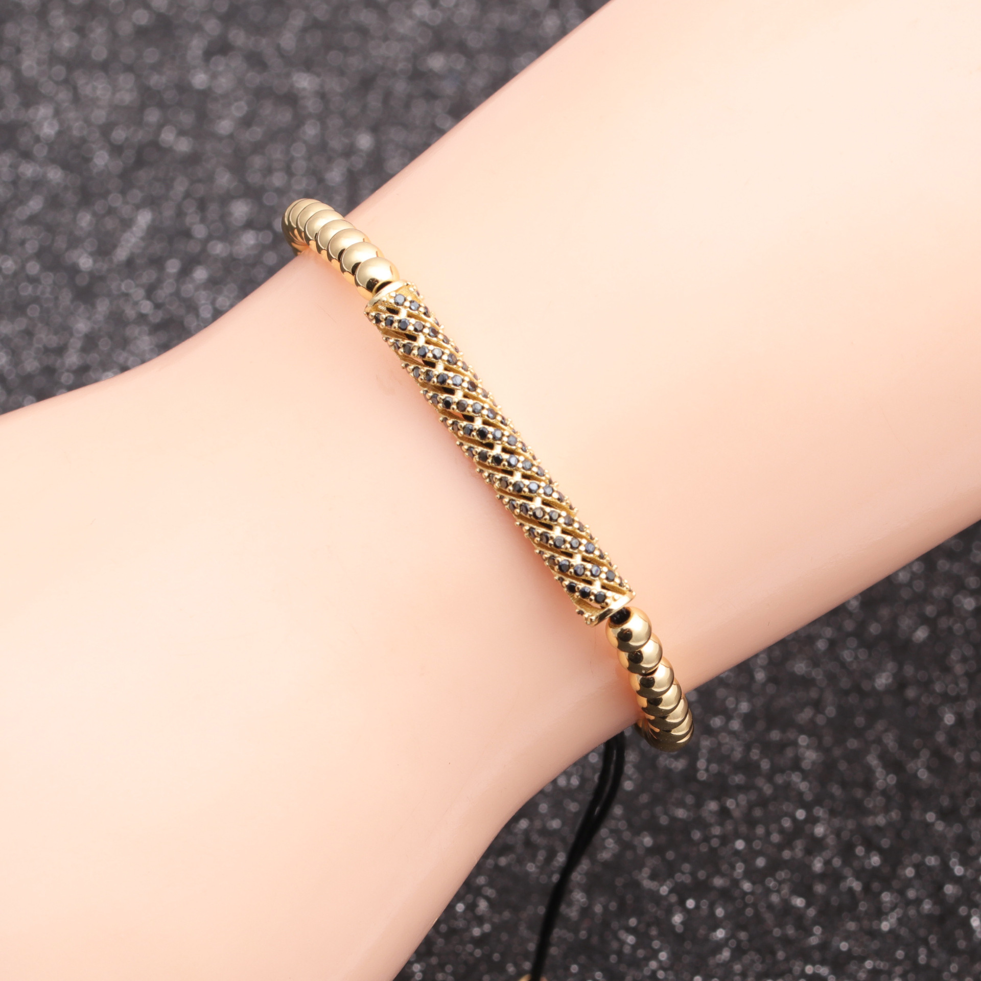 Micro-inlaid Zircon Round Elbow Diamond Ball  Bracelet display picture 3