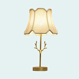 创意鹿角全铜美式台灯卧室床头灯温馨浪漫北欧家用客厅装饰柜台灯