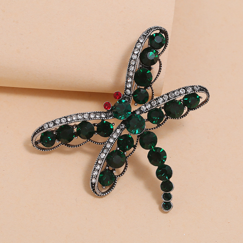 Fashion Retro Ladies High-grade Sweater Brooch Simple Trend Light Luxury Diamond Dragonfly Brooch Wholesale Nihaojewelry display picture 1
