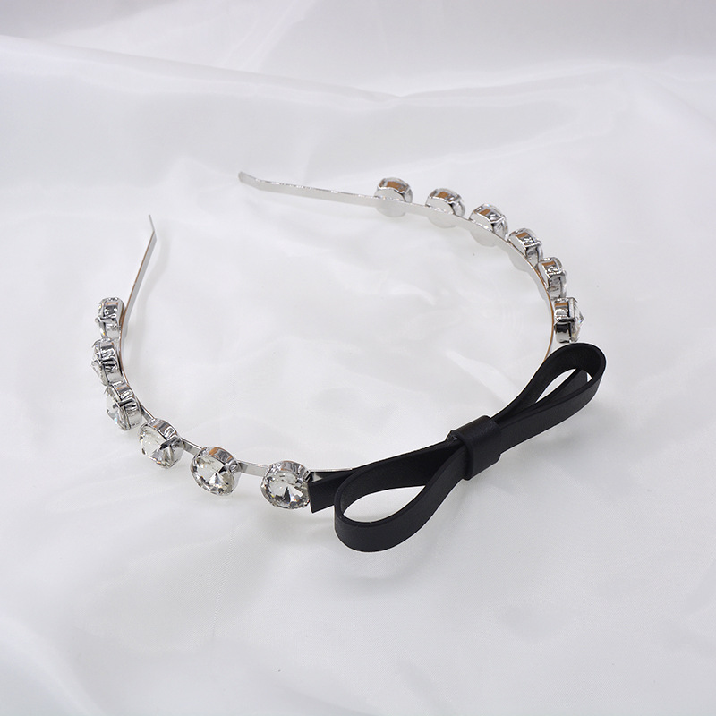 Bow Tie With Diamond Headband Korean Fine-edged Headdress Show Face Headband Hair Accessories Wholesale Nihaojewelry display picture 4
