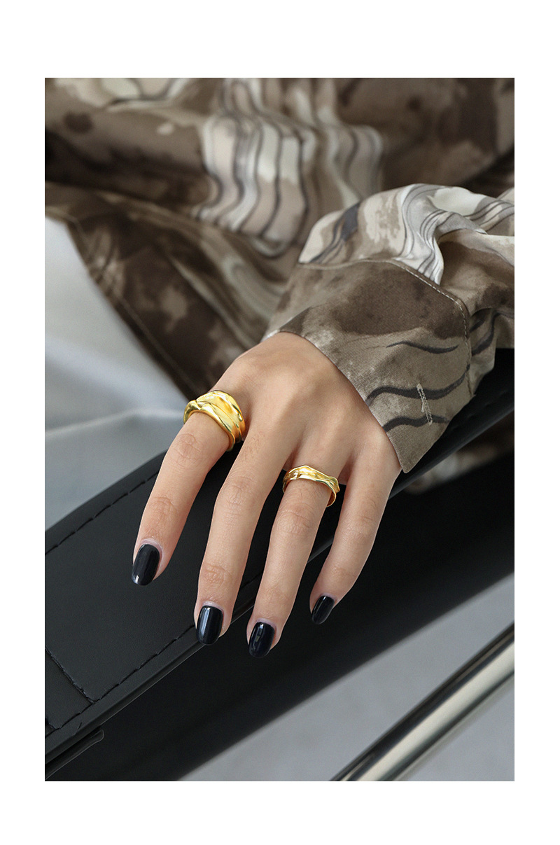 Korean version of ins cold wind minimalist irregular folds wide face S925 sterling silver ring