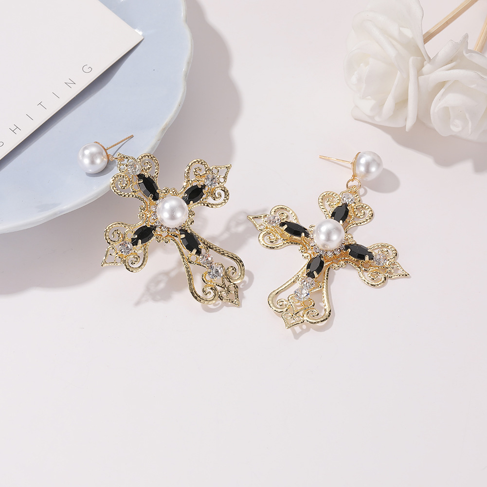 Cross Diamond Earrings Cheap Wholesales Yiwu Fashion Suppliers China display picture 21