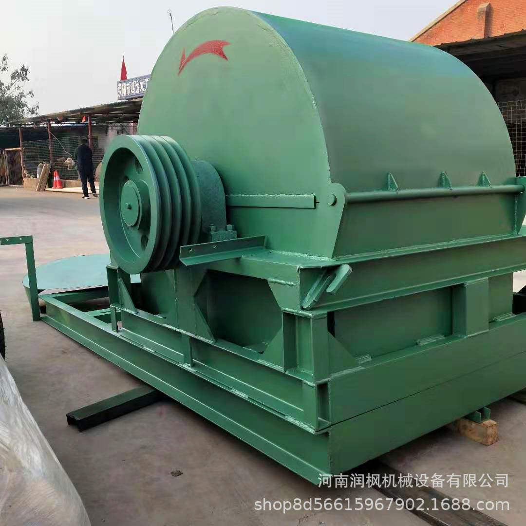 废家具木头粉碎机 果园树枝树干粉碎机 移动式木材粉碎机