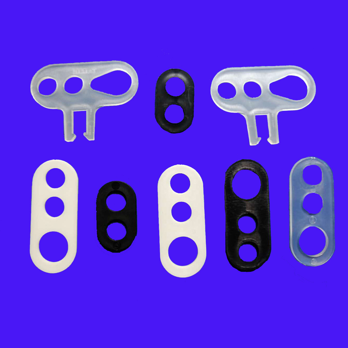 塑料压线扣  塑料三孔带勾8字线扣 塑胶线扣8字带勾