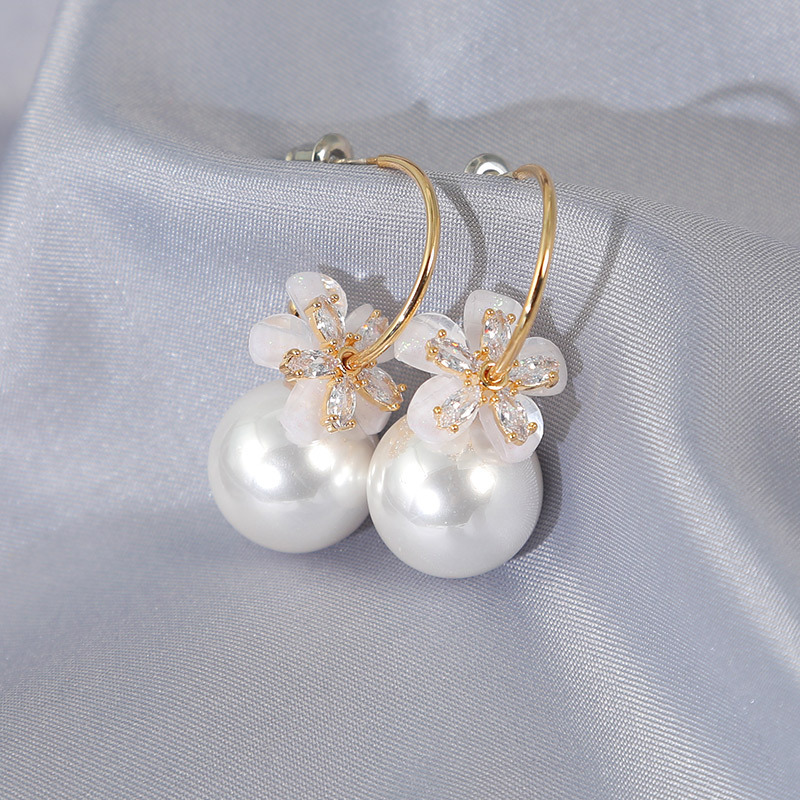 925 Silver Needle Flower Pearl Earrings display picture 6