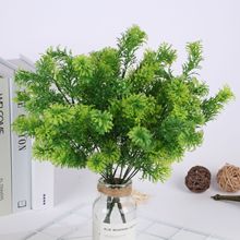 厂家直销仿真植物绿植墙上装饰花草绿叶松柏草7叉35目