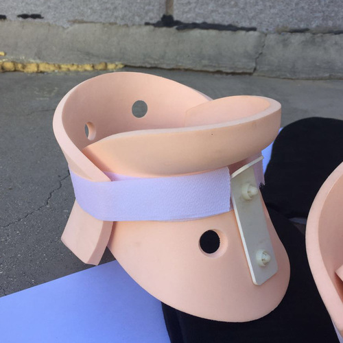 Children's cervical collar, medical children's torticollis immobilizer, neck brace, cervical vertebra sleeve, crooked neck cervical vertebra posterior fixation protective gear