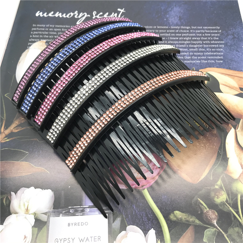 Aproximadamente 13cm alargado de tres filas de Peine de diamante Plaid a granel geométrico negro de dos yuanes accesorios de cabeza de tienda