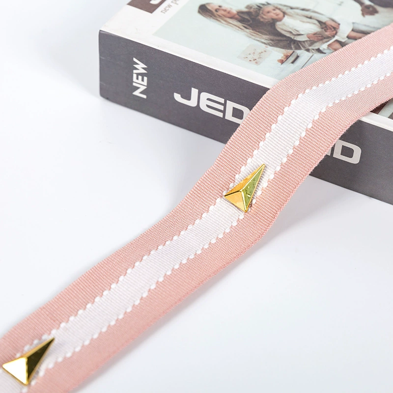 Современная простая треугольная заклепка кружево маленькая боковая рука DIY диван подушка стол флаг декоративное кружево