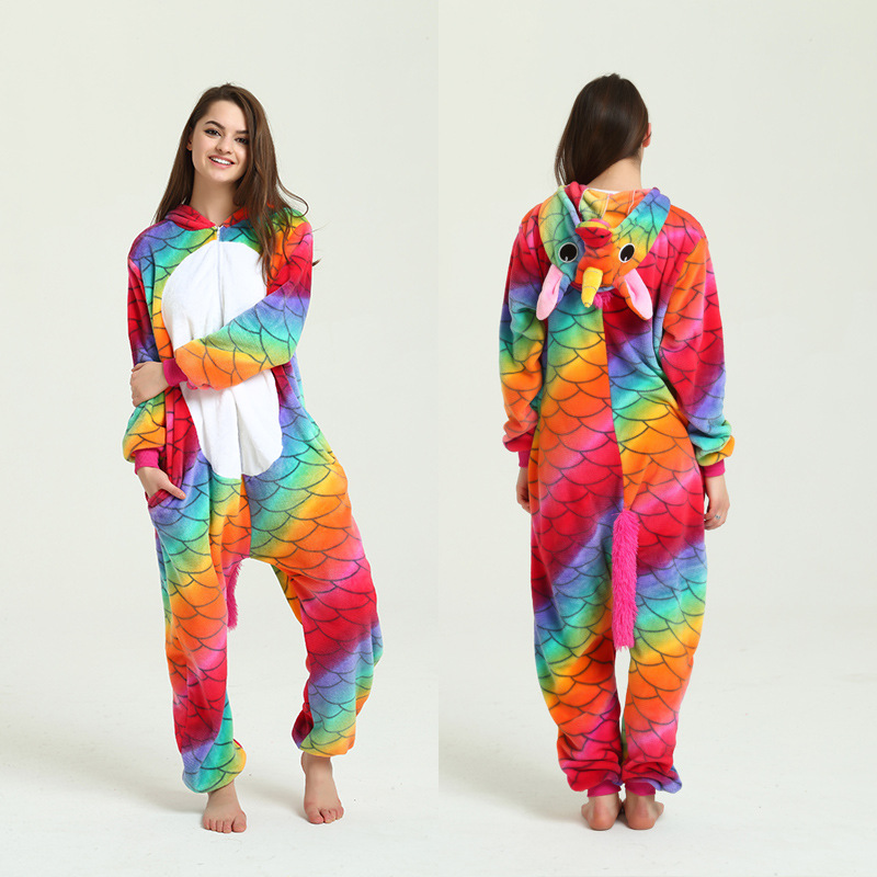 Pijamas de una pieza de coral grueso con diseño de animales de dibujos animados, franela cálida informal de manga larga, venta al por mayor del fabricante, gruesos y cálidos.