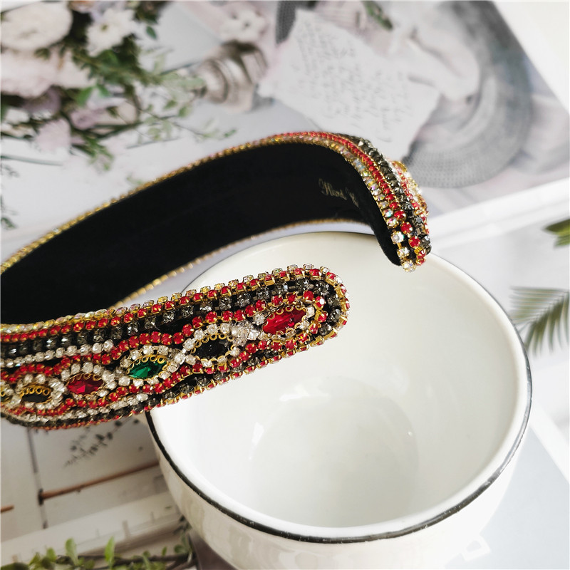 Exaggerated Alloy Diamond-set Wide-brimmed Headband Bohemian Headband Head Jewelry Wholesale Nihaojewelry display picture 7