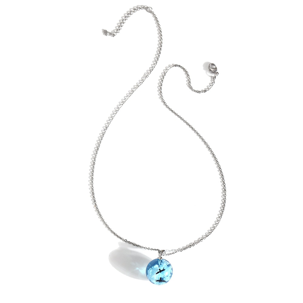 New Blue Sky White Cloud Bird Necklace Retro Simple Clavicle Chain Wholesale display picture 3