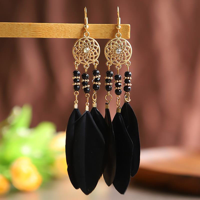 Vintage Rice Beads Tassel Long Dreamcatcher Feather Earrings Wholesale display picture 4