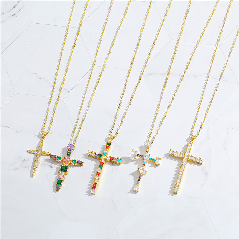 European Retro Personality Colorful Crystals Jesus Cross Pendant Necklace Color Retaining Clavicle C