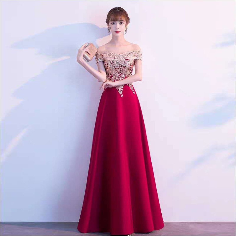 Bride Toasting Suit 2022 New Summer Red off-shoulder Dress Elegant Long Wedding Door Toasting Suit