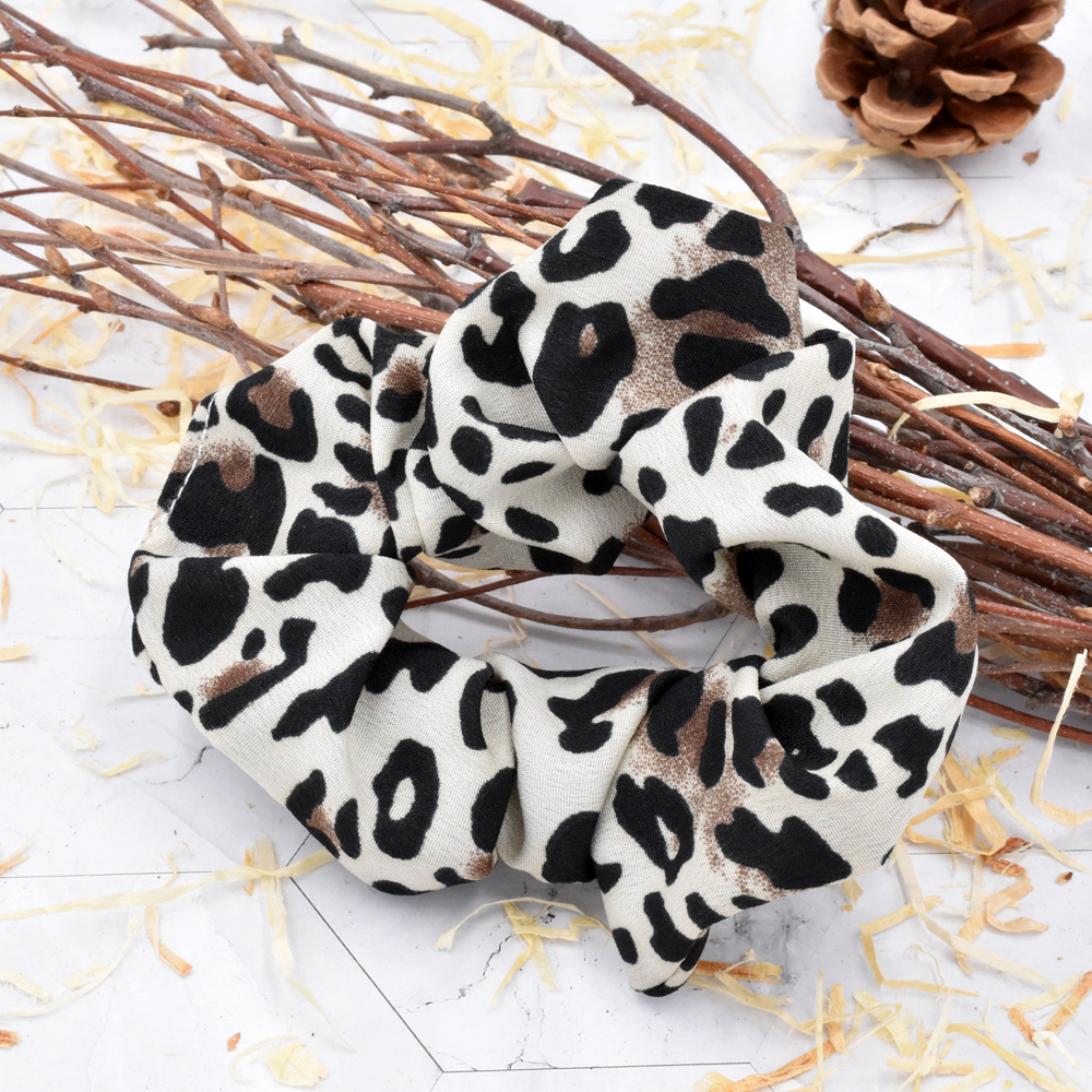 Retro Leopard Print Hair Ring Creative Ponytail Leopard Rubber Band Head Rope Wholesale display picture 2