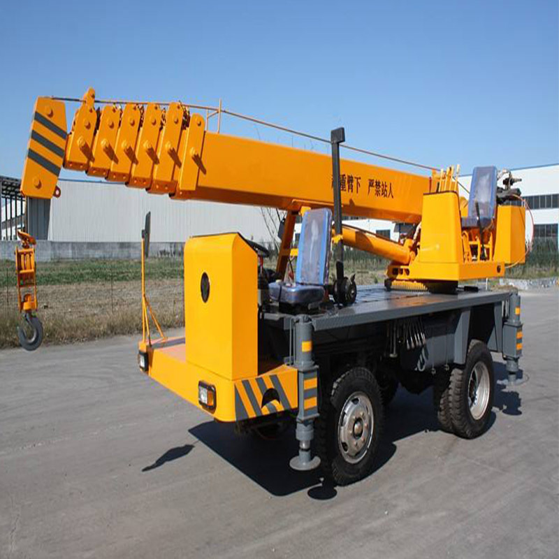 底盘5吨小型吊车 野外起重 建筑工地用 微型吊车