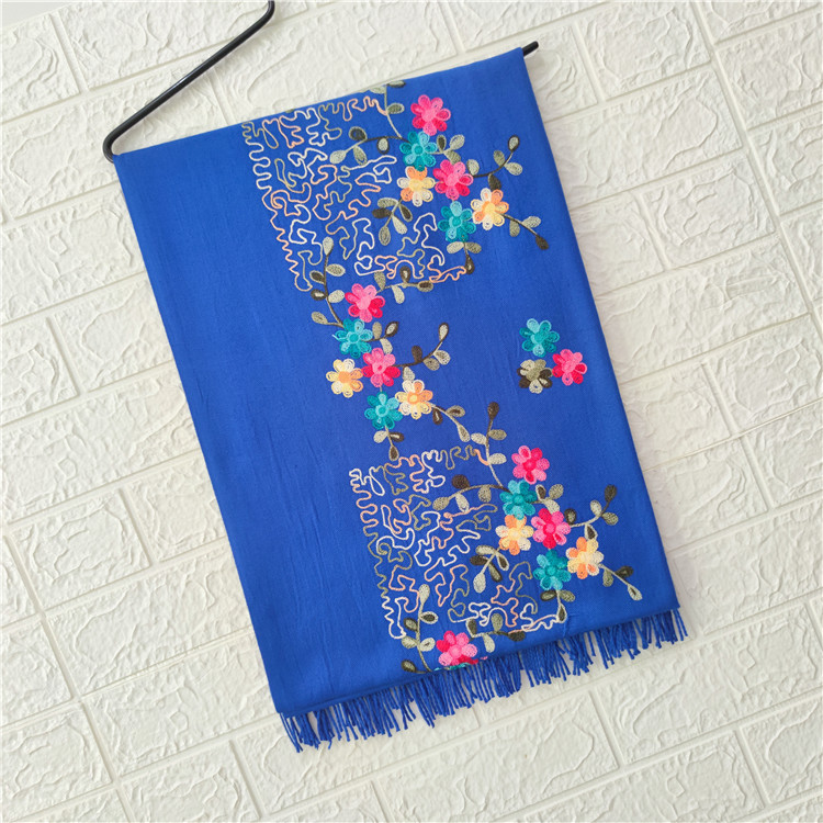 012D09293C41ABF8743A46B1C758F3