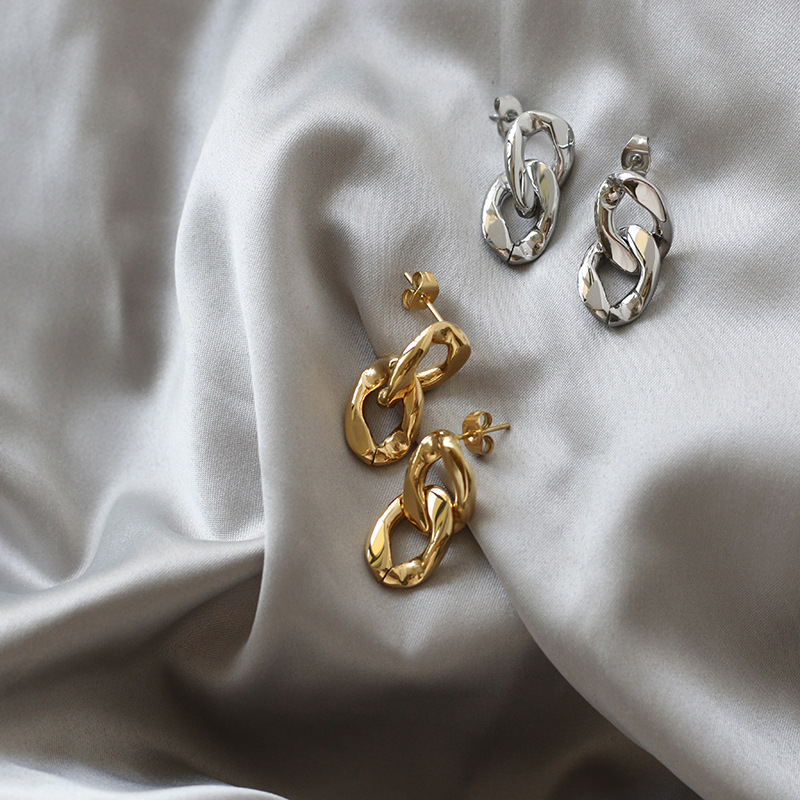 8g Weight PVD Coated Gold Plating Process 304 Stainless Steel Ear Needle Material Real Gold Plated Plating Material Earrings, Ear Studs Classification 18K Gold Plating Color 1 Pair Quantity 304 Stainless Steel Material chain Pattern Women'S Gender Fashion Style Waterproof Non Tarnish Craft Gold, Silver Color PVD Coated Real Gold Plated 18K Gold Chain 304 Stainless Steel Fashion Waterproof Non Tarnish Earrings Ear Studs 2