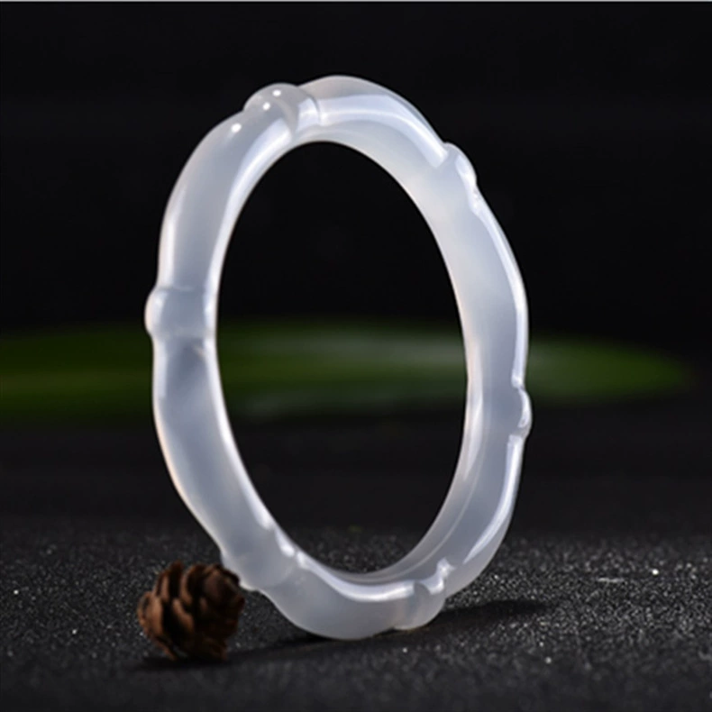Agate bamboo bracelet with pigtail jade