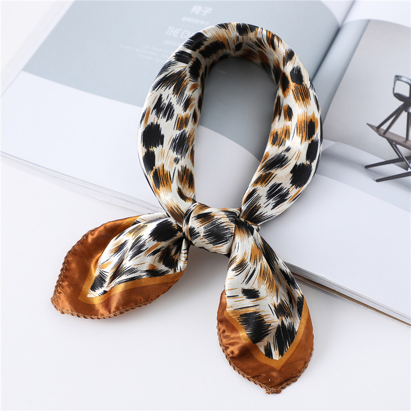 Women's Streetwear Stripe Leopard Satin Printing Silk Scarves display picture 2