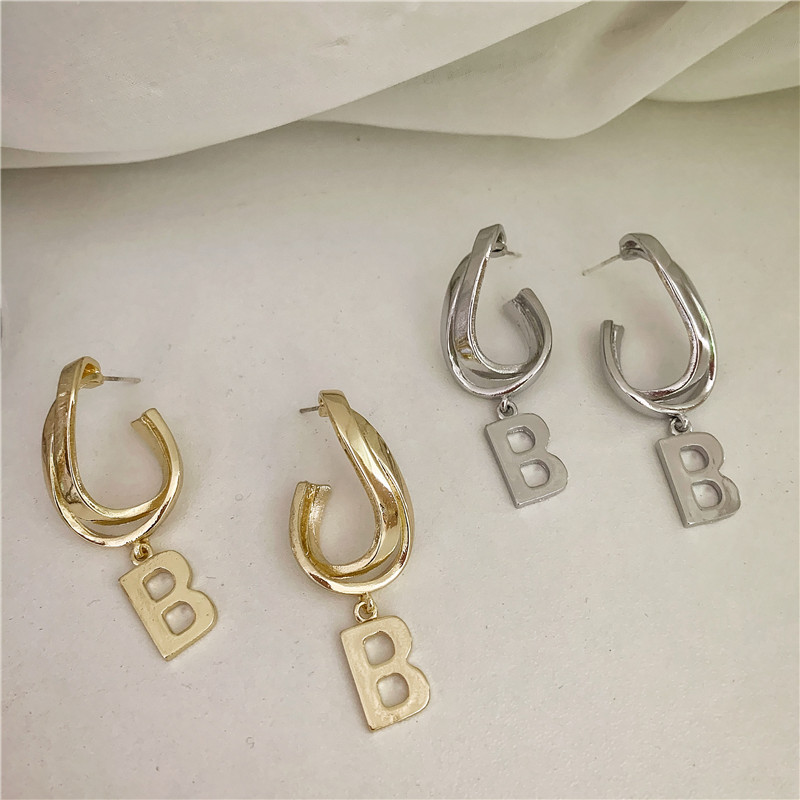 English Alphabet  Retro Gold Silver  Sense Long Style Earrings display picture 22