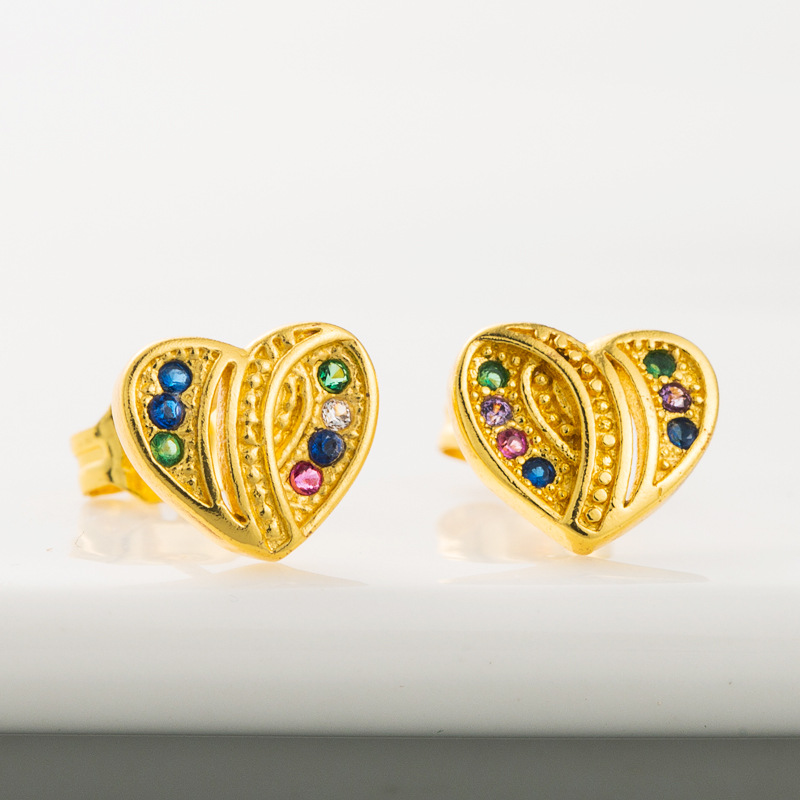 Korea High-quality Heart-shaped Earrings Copper Micro-set Color Zircon Earrings Cute Girl Heart Temperament Earrings  Wholesale Nihaojewelry display picture 3