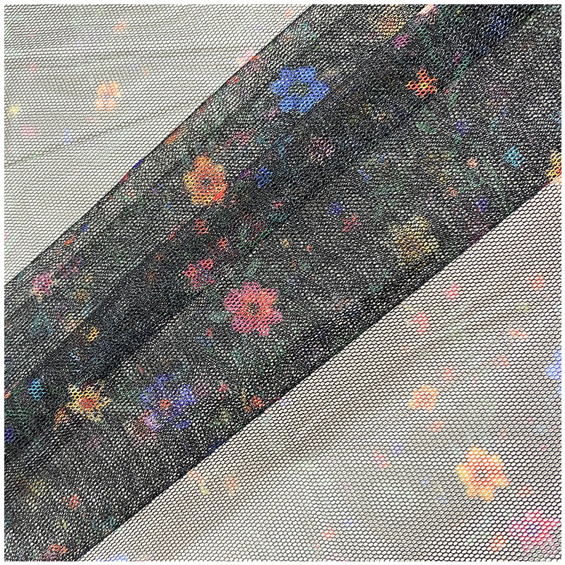Fabricante de suministro de tela de tela hexagonal impresa de flores pequeñas vestidos de ropa infantil