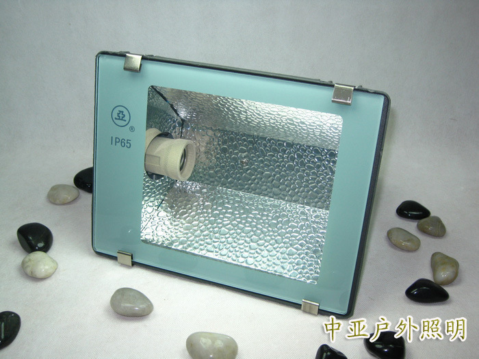 Sodium lamp projection lamp 150W metal halide lamp factory lamp floodlight advertising lamp projection lamp workshop lighting 250W Sodium lamp projection lamp 150W metal halide lamp factory lamp floodlight advertising lamp projection lamp workshop lighting 250W