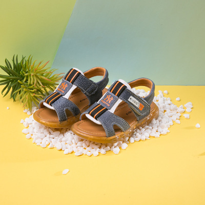 2020 summer new pattern Boy Sandals genuine leather children Beach shoes Chinese child shoes non-slip Korean Edition Genuine leather